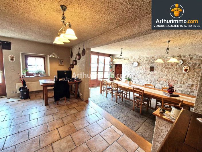 Image No.1-4 Bed House for sale