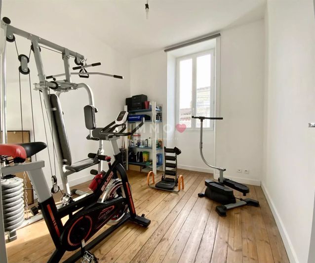 Image No.12-4 Bed House for sale