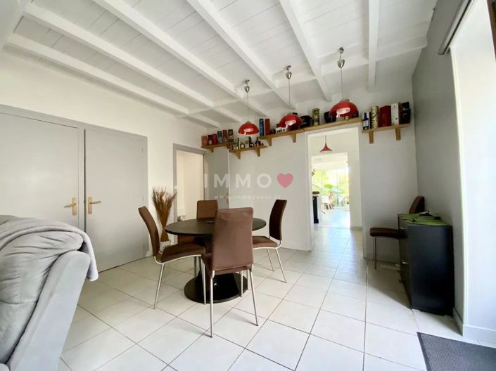 Image No.6-4 Bed House for sale