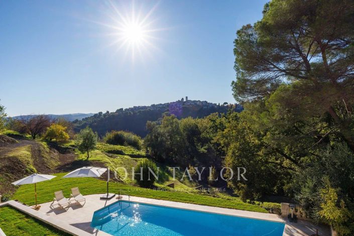 Image No.1-5 Bed House for sale