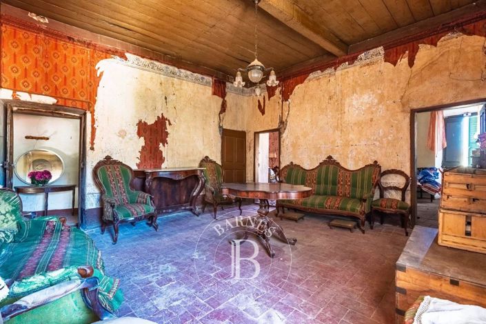 Image No.16-House for sale