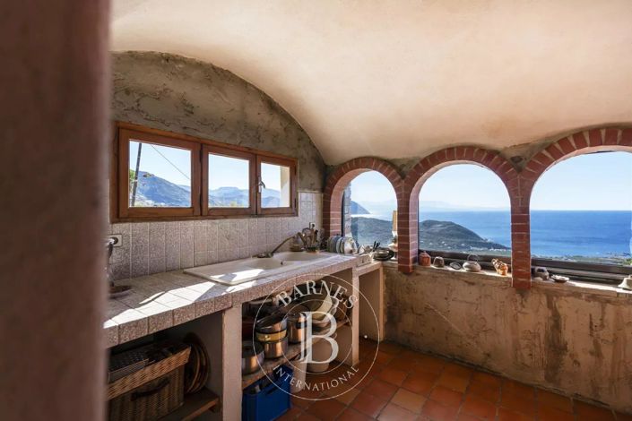 Image No.4-3 Bed House for sale