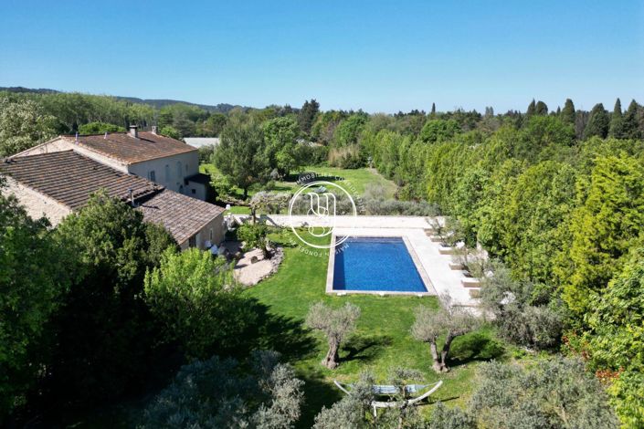 Image No.20-10 Bed House for sale