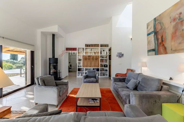 Image No.13-House for sale