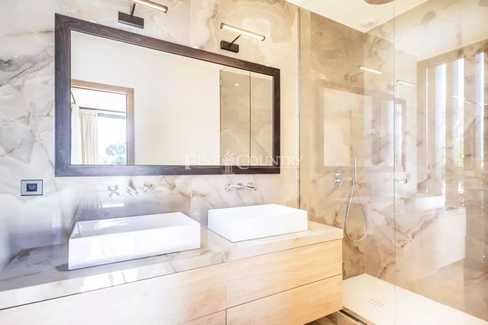 Image No.16-5 Bed House for sale