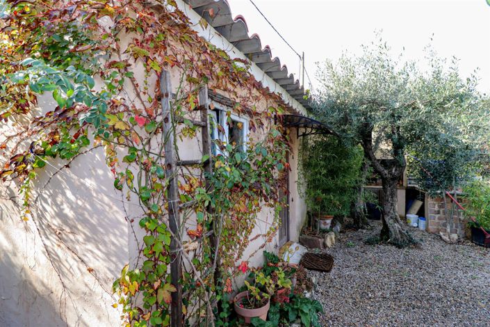 Image No.18-3 Bed House for sale