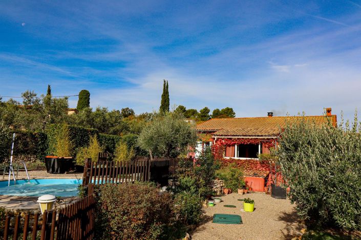 Image No.21-3 Bed House for sale