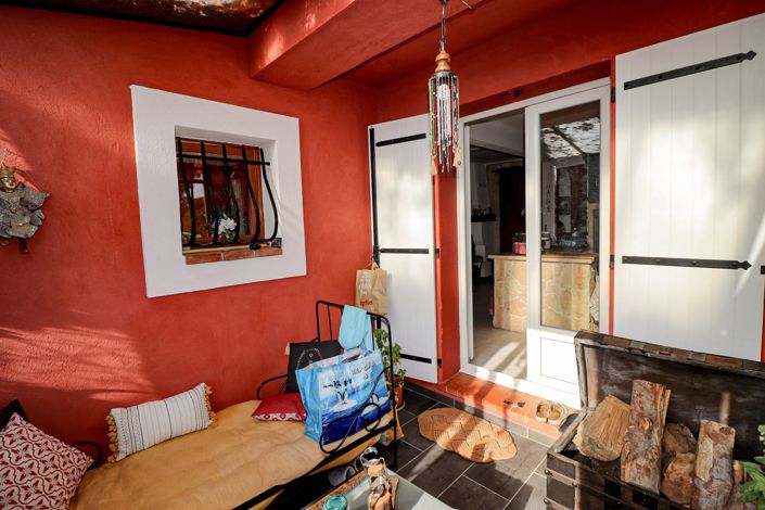 Image No.25-3 Bed House for sale