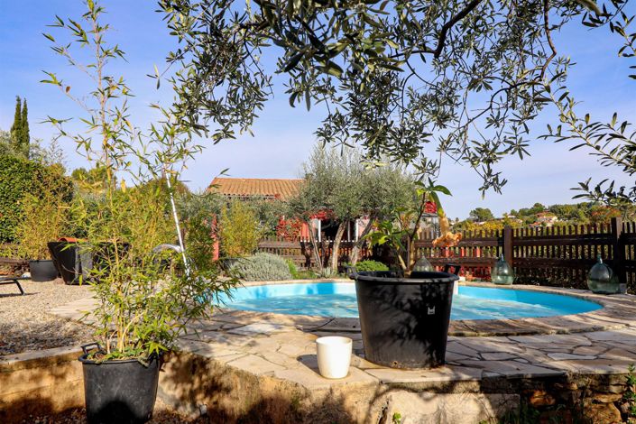 Image No.4-3 Bed House for sale