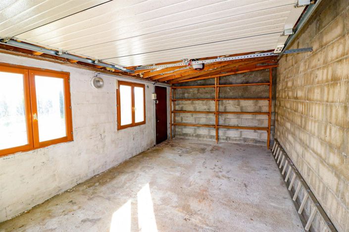 Image No.19-3 Bed House for sale