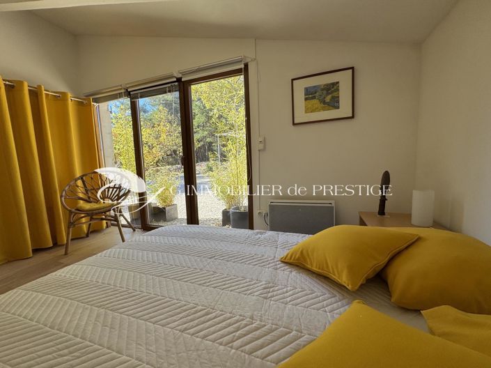 Image No.16-3 Bed House for sale