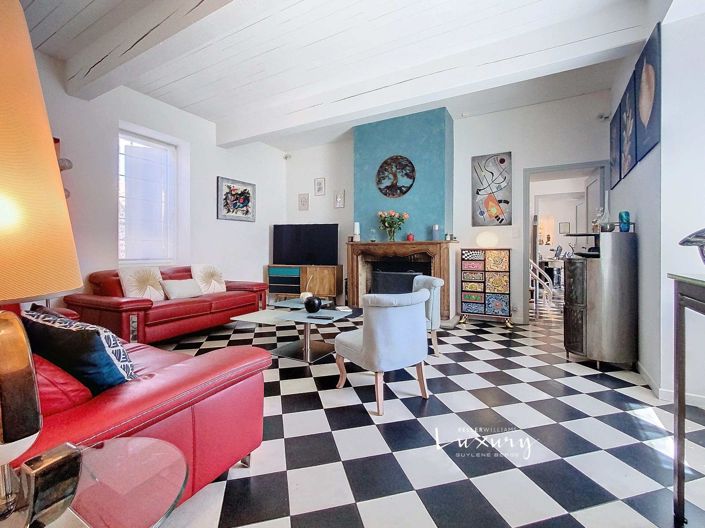 Image No.10-4 Bed House for sale