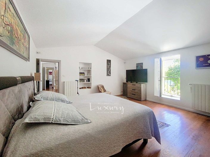 Image No.15-4 Bed House for sale