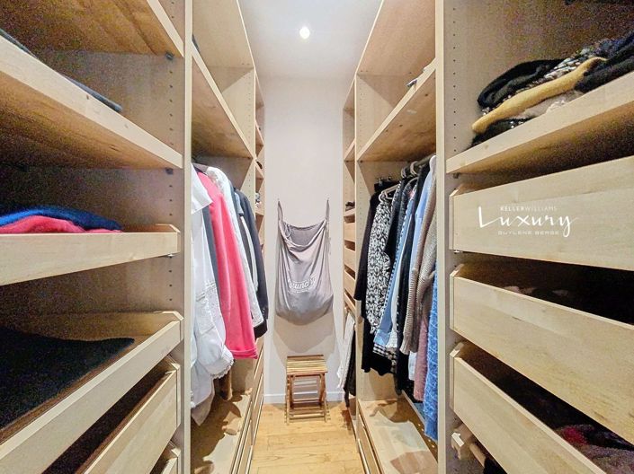 Image No.16-4 Bed House for sale