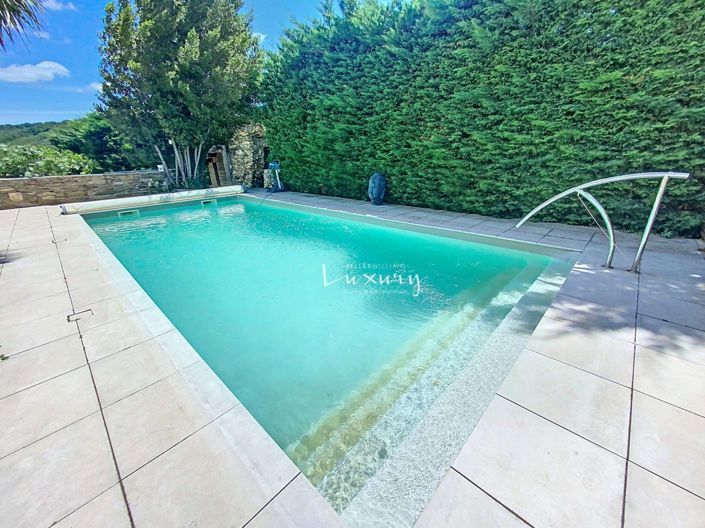 Image No.8-4 Bed House for sale