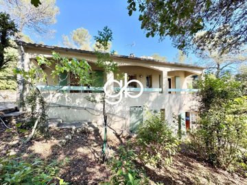 Maison de 5 chambres à vendre à Saint-Clément-de-Rivière