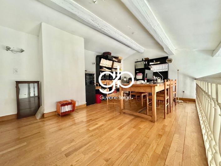 Image No.5-5 Bed House for sale