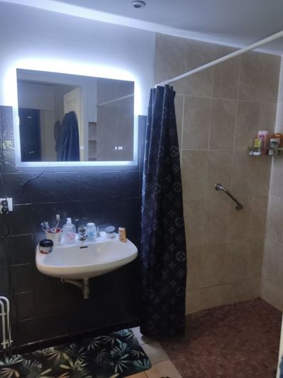 Image No.12-4 Bed House for sale