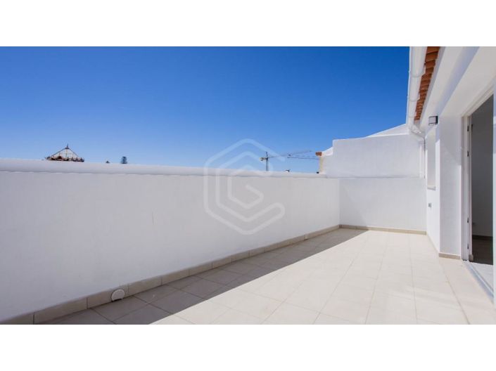 Image No.18-1 Bed Apartment for sale