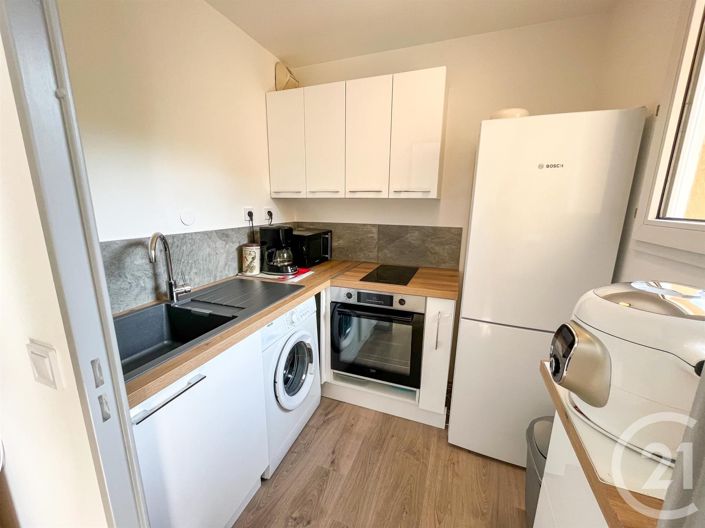 Image No.3-Appartement de 1 chambre à vendre à Cavalaire-sur-Mer