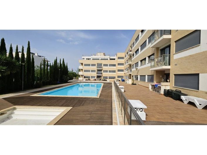 Image No.19-2 Bed Apartment for sale