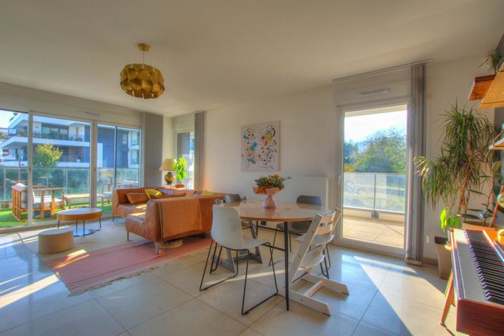 Image No.3-3 Bed Apartment for sale