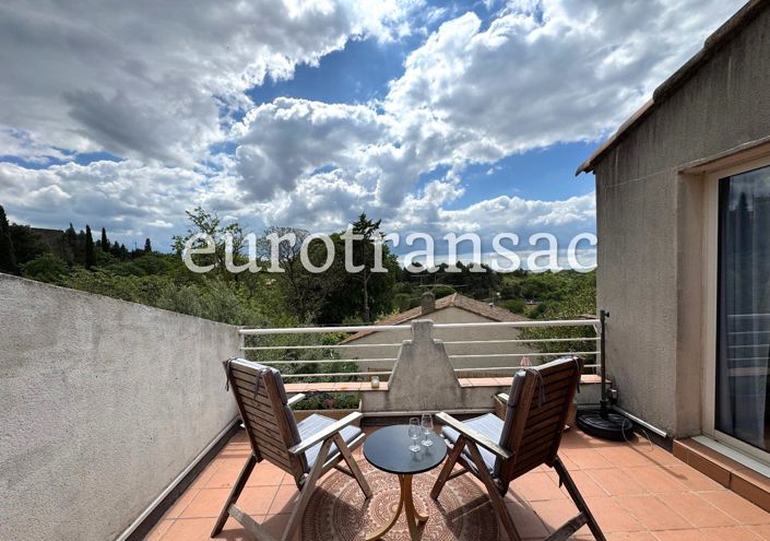 Image No.11-3 Bed House for sale