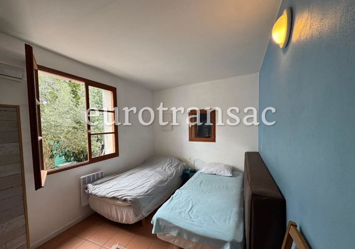 Image No.8-3 Bed House for sale