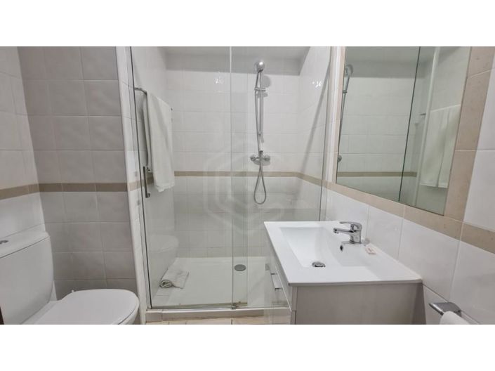 Image No.19-2 Bed Apartment for sale