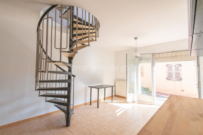 Image No.2-2 Bed House for sale