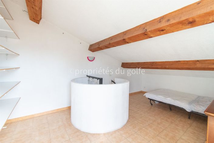 Image No.9-2 Bed House for sale