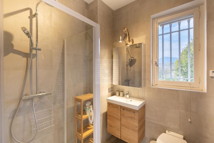 Image No.14-6 Bed House for sale