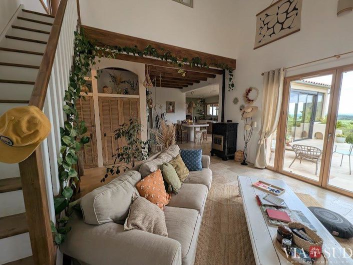 Image No.8-3 Bed House for sale