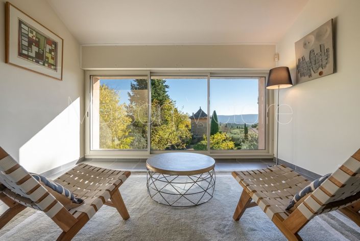 Image No.19-5 Bed House for sale