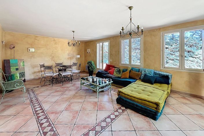 Image No.5-Maison de 5 chambres à vendre à Vaucluse