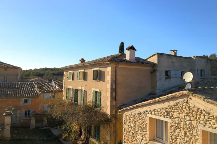 Image No.1-10 Bed House for sale