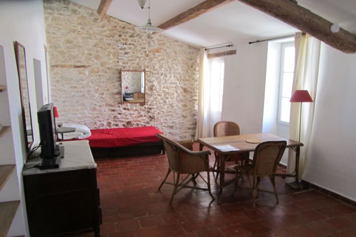 Image No.13-10 Bed House for sale