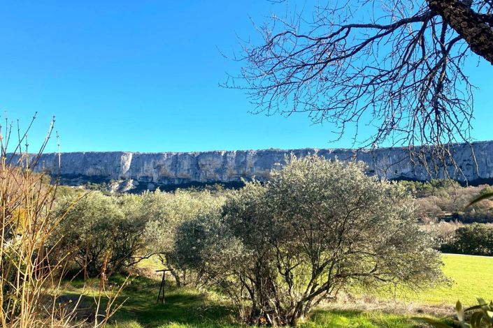 Image No.15-10 Bed House for sale