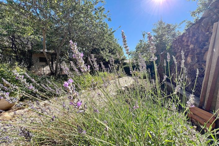 Image No.11-3 Bed House for sale