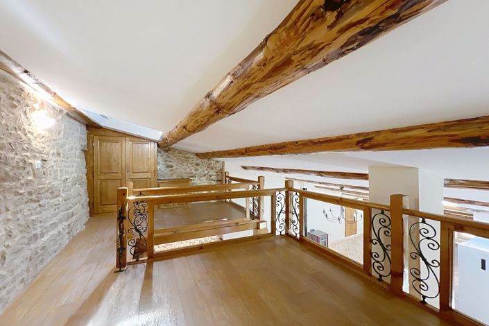 Image No.3-3 Bed House for sale