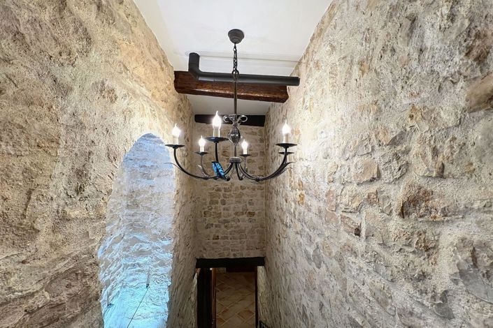 Image No.8-3 Bed House for sale