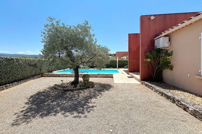 Image No.1-3 Bed House for sale