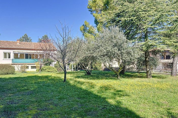 Image No.4-2 Bed House for sale