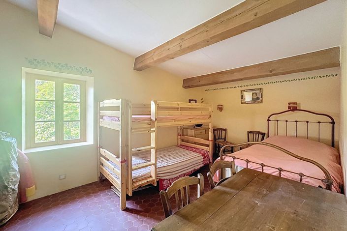 Image No.13-4 Bed House for sale