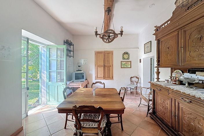 Image No.3-4 Bed House for sale