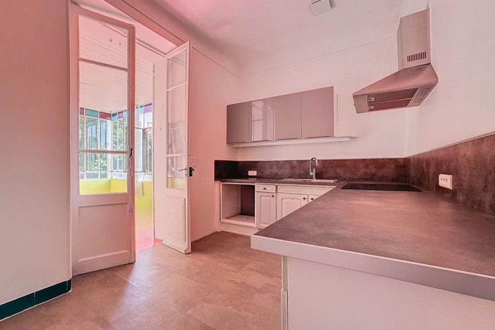 Image No.17-3 Bed House for sale