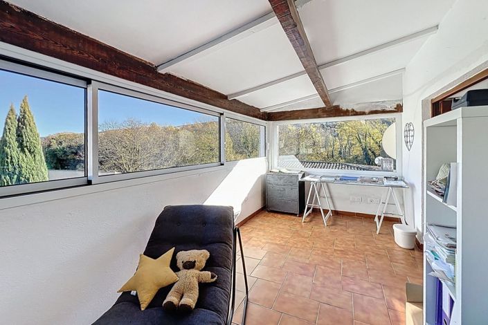 Image No.13-5 Bed House for sale