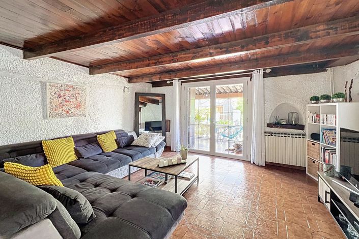 Image No.4-5 Bed House for sale