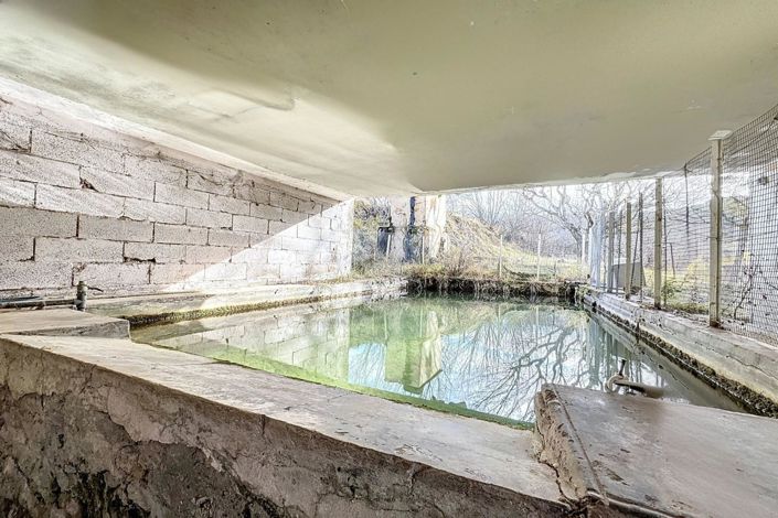 Image No.4-5 Bed House for sale