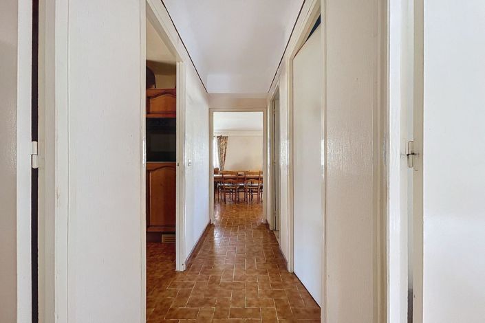 Image No.8-House for sale